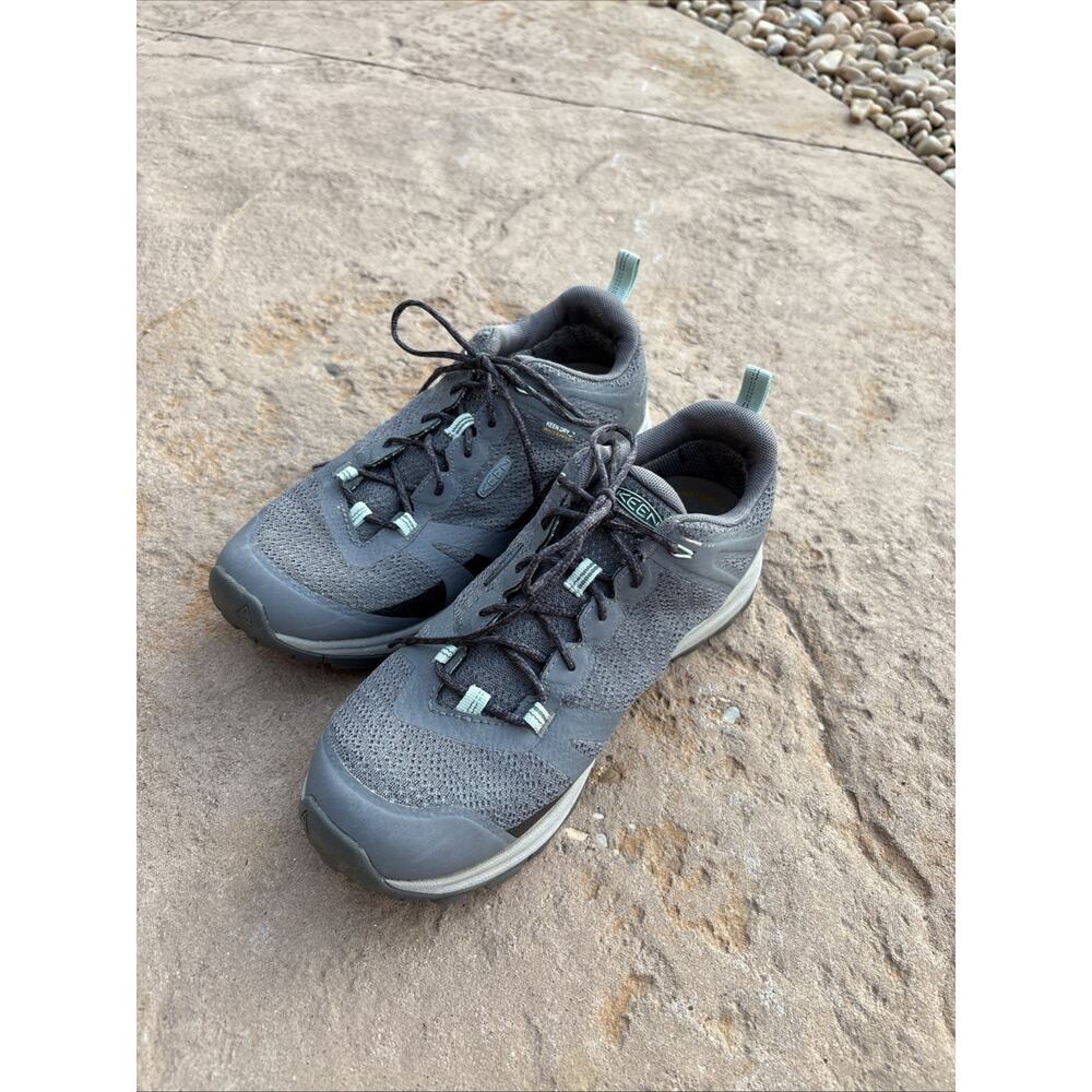 KEEN Terradora II Womens Size 8.5 Waterproof Gray Low top Lace Up Hiking Shoes